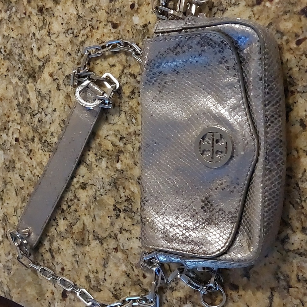 Tory burch purse